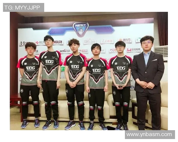 电竞实时数据分析和平精英战术解读EDG快攻策略的深度剖析